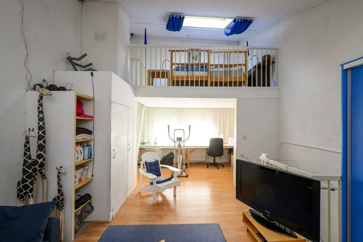 Foto 30 van Govert Flinckstraat 21