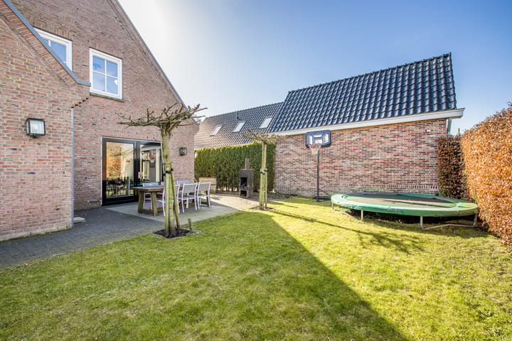 Foto 48 van De Groes 2-B