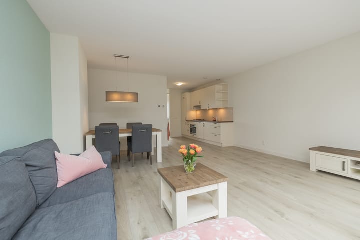 Foto 13 van Burgemeester van Niekerklaan 34