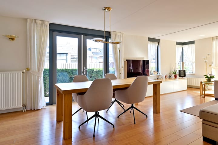 Foto 11 van John Raedeckerhof 104