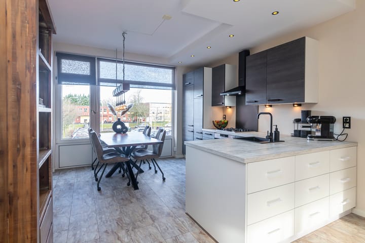 Foto 14 van Ambachtsgaarde 128