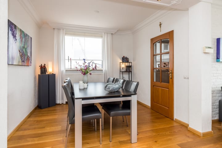 Foto 9 van Rhodestraat 3