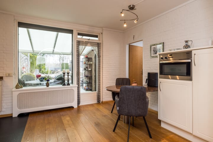 Foto 13 van Rhodestraat 3