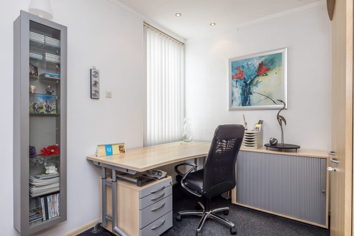 Foto 15 van Rhodestraat 3