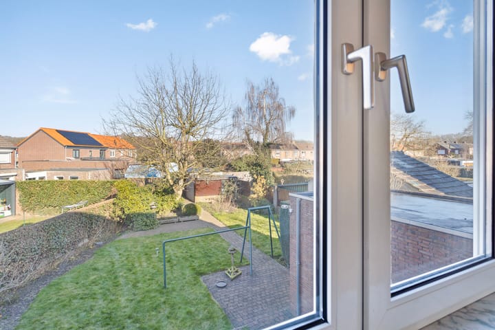 Foto 24 van Karel Doormanlaan 32