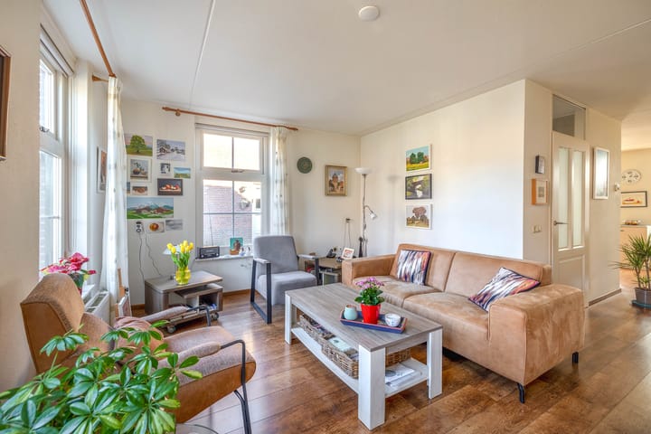 Foto 4 van Oscar Woltersstraat 8