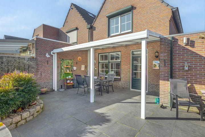 Foto 23 van Oscar Woltersstraat 8