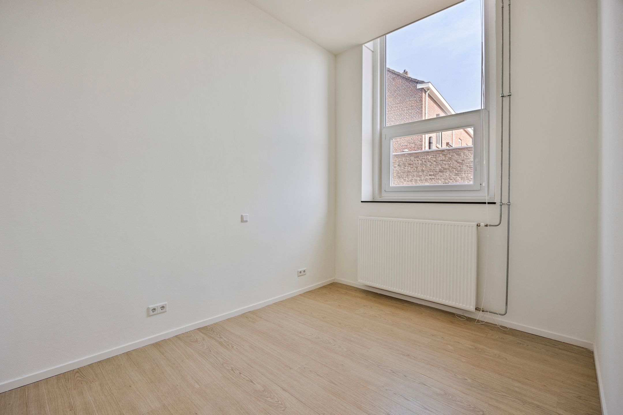 Photo 6 of Longinastraat 73-A04