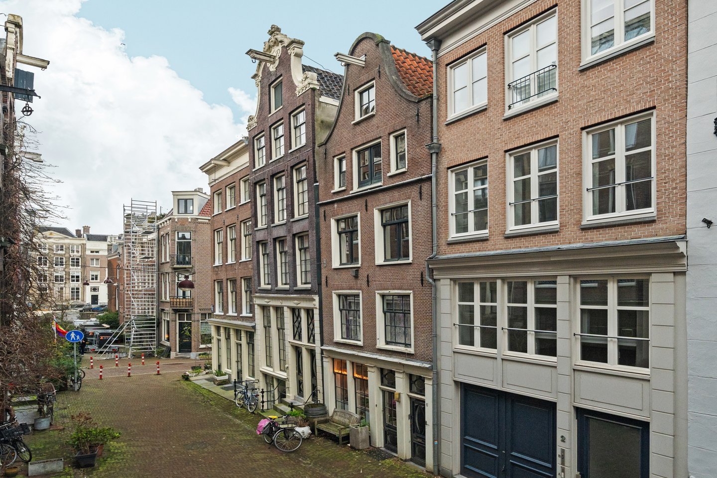 Bekijk foto 1 van Roomolenstraat 4-H