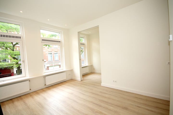 Photo 4 of Zusterstraat 7