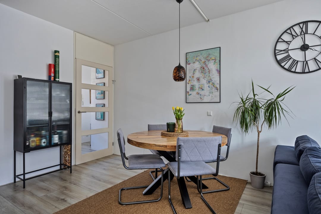 Photo 17 of Vestwal 9