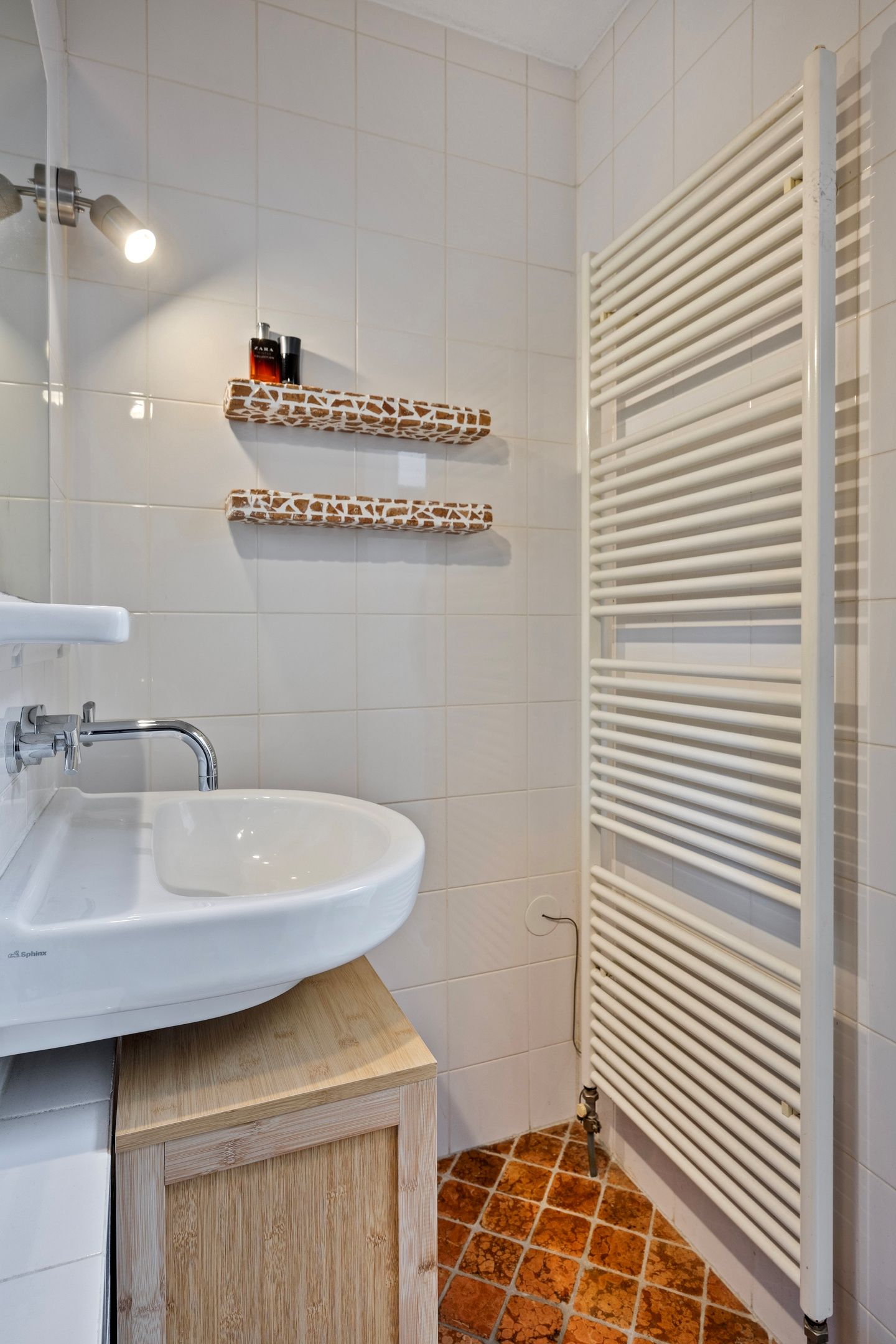 Photo 25 of Vestwal 9