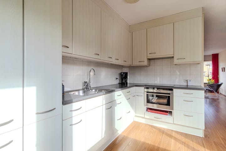 Photo 8 of Vredenoord 42