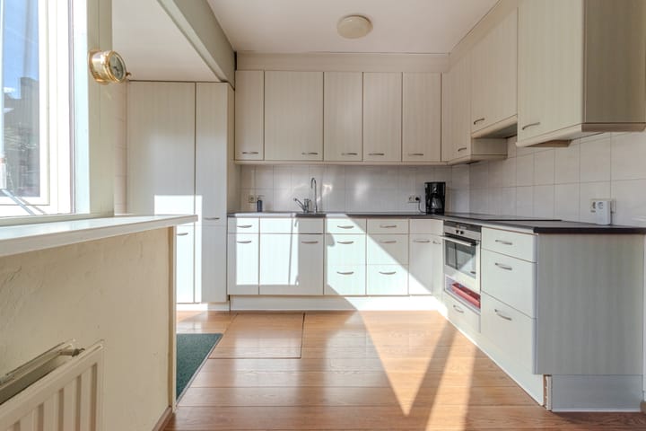 Photo 9 of Vredenoord 42