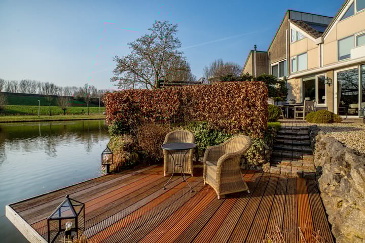 Foto 3 van Brucknerstraat 63