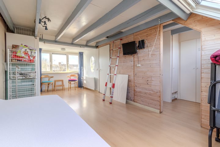 Photo 22 of Vredenoord 42