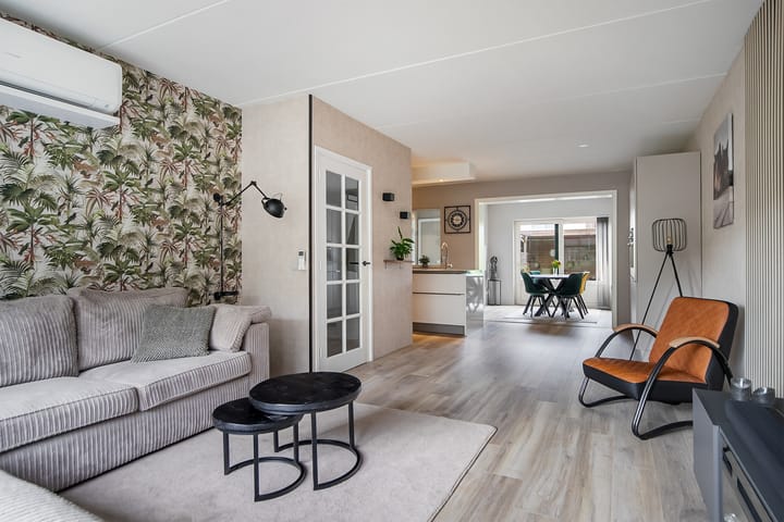 Foto 6 van Weidemaad 92