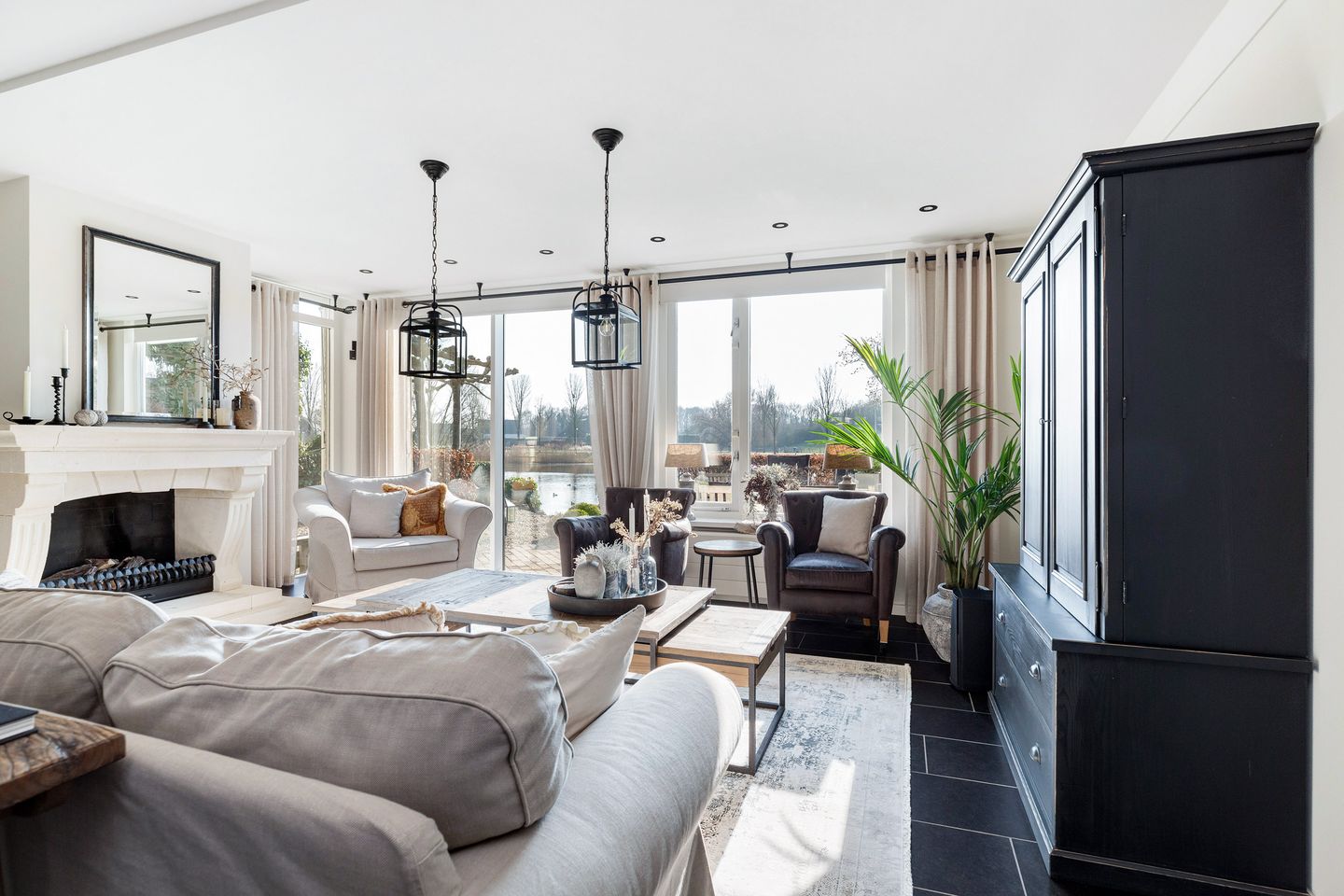 Foto 14 van Brucknerstraat 63