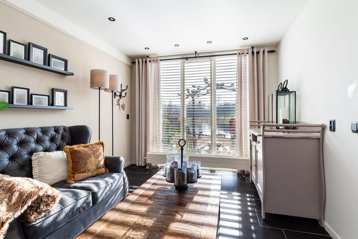 Foto 19 van Brucknerstraat 63