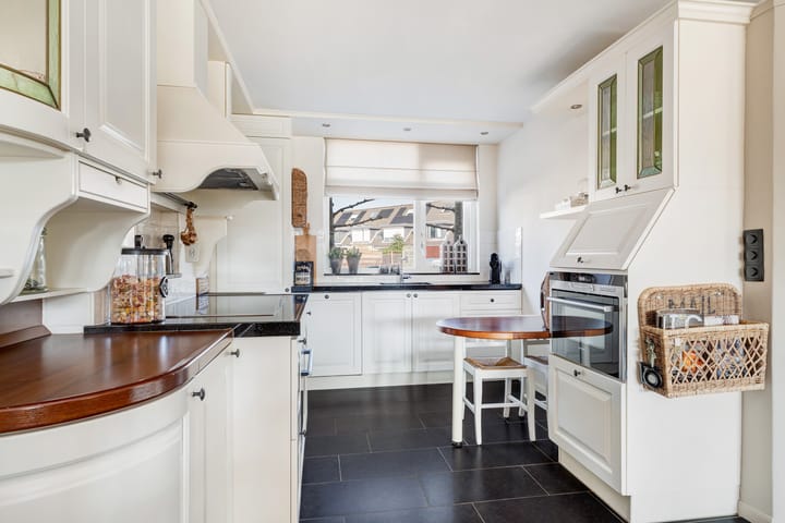 Foto 23 van Brucknerstraat 63