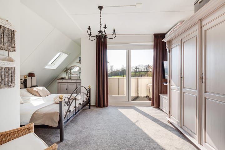 Foto 27 van Brucknerstraat 63