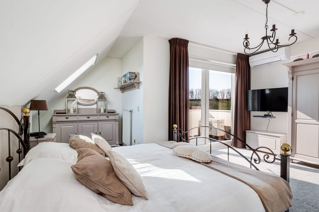 Foto 31 van Brucknerstraat 63