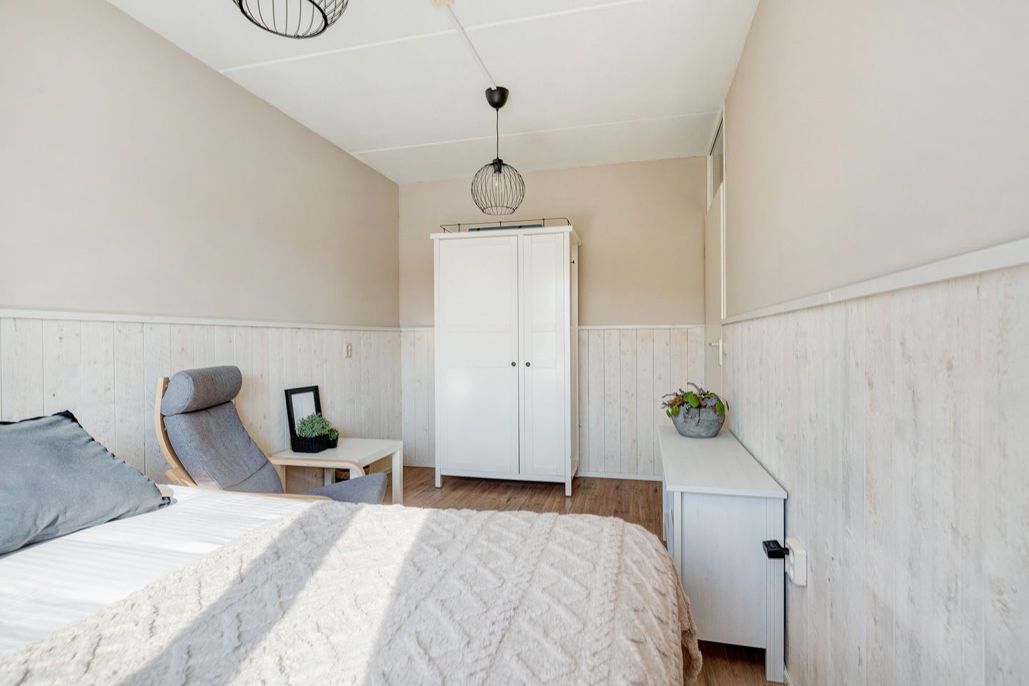 Foto 35 van Brucknerstraat 63