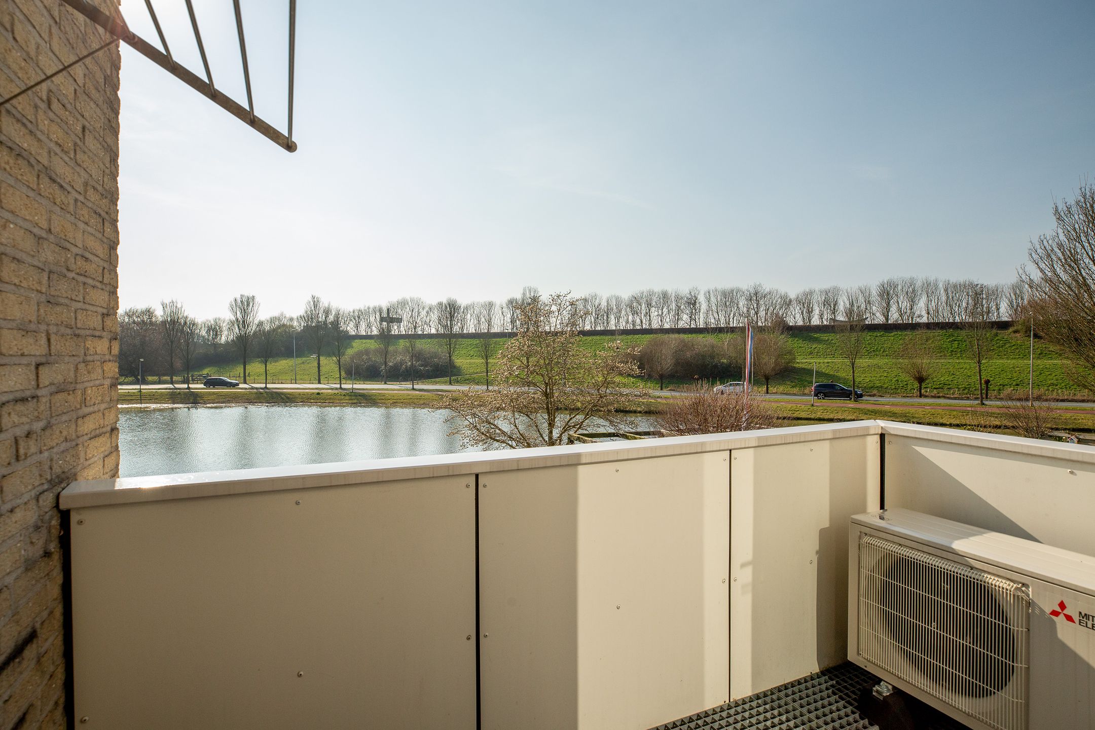 Foto 48 van Brucknerstraat 63