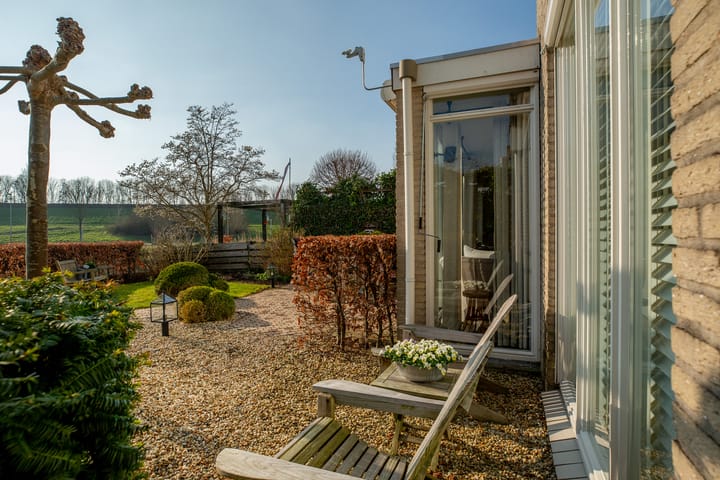 Foto 53 van Brucknerstraat 63