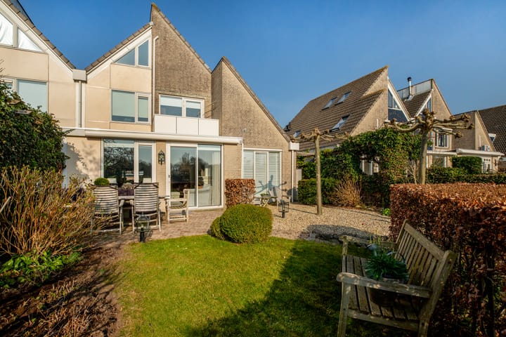 Foto 59 van Brucknerstraat 63