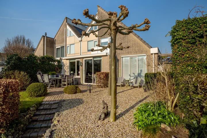 Foto 58 van Brucknerstraat 63