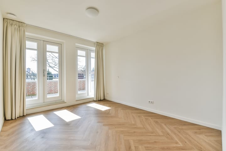 Foto 18 van Laarderweg 70-H