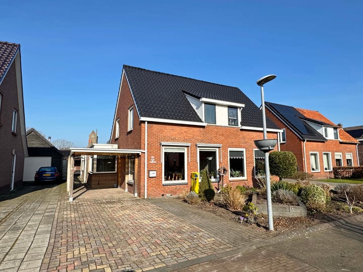 Foto 1 van Pastoor Slosserstraat 20