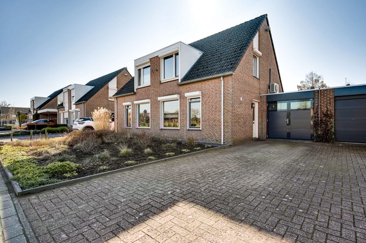 Foto 2 van Molenweg 4