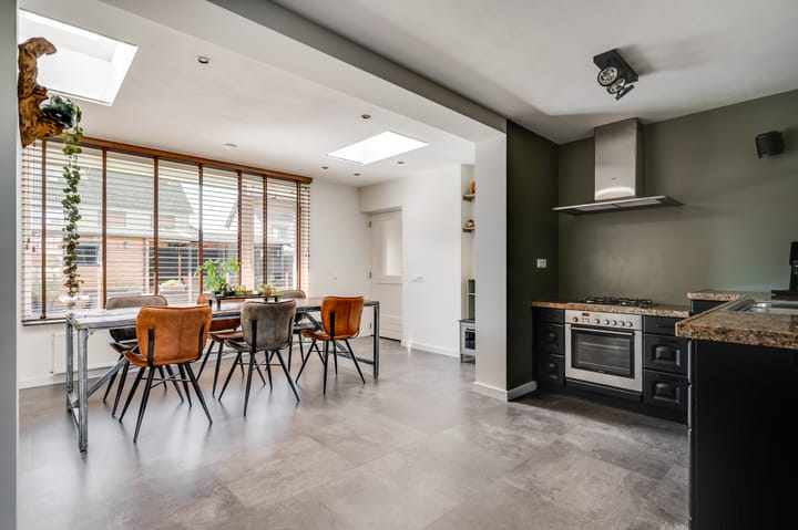 Foto 10 van Molenweg 4