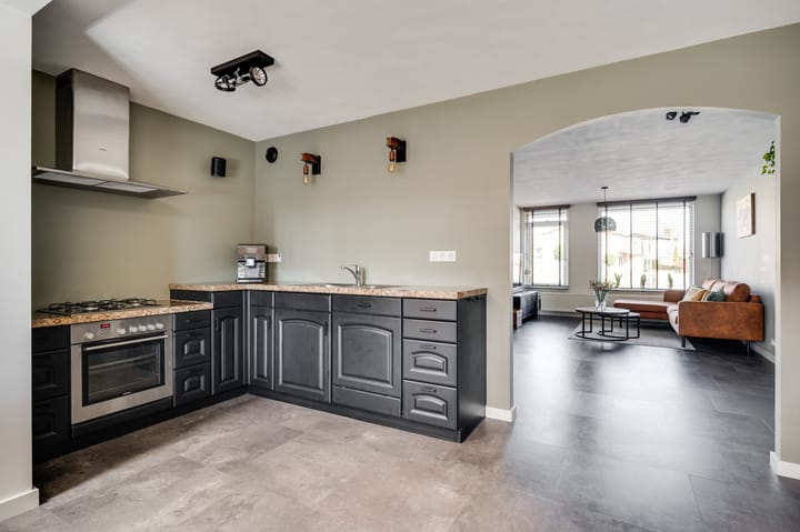 Foto 11 van Molenweg 4