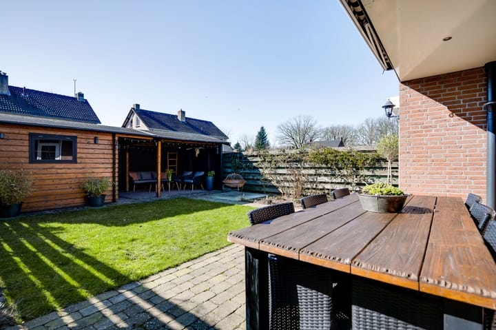 Foto 25 van Molenweg 4