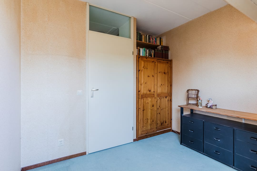 Foto 26 van van Brederodestraat 14