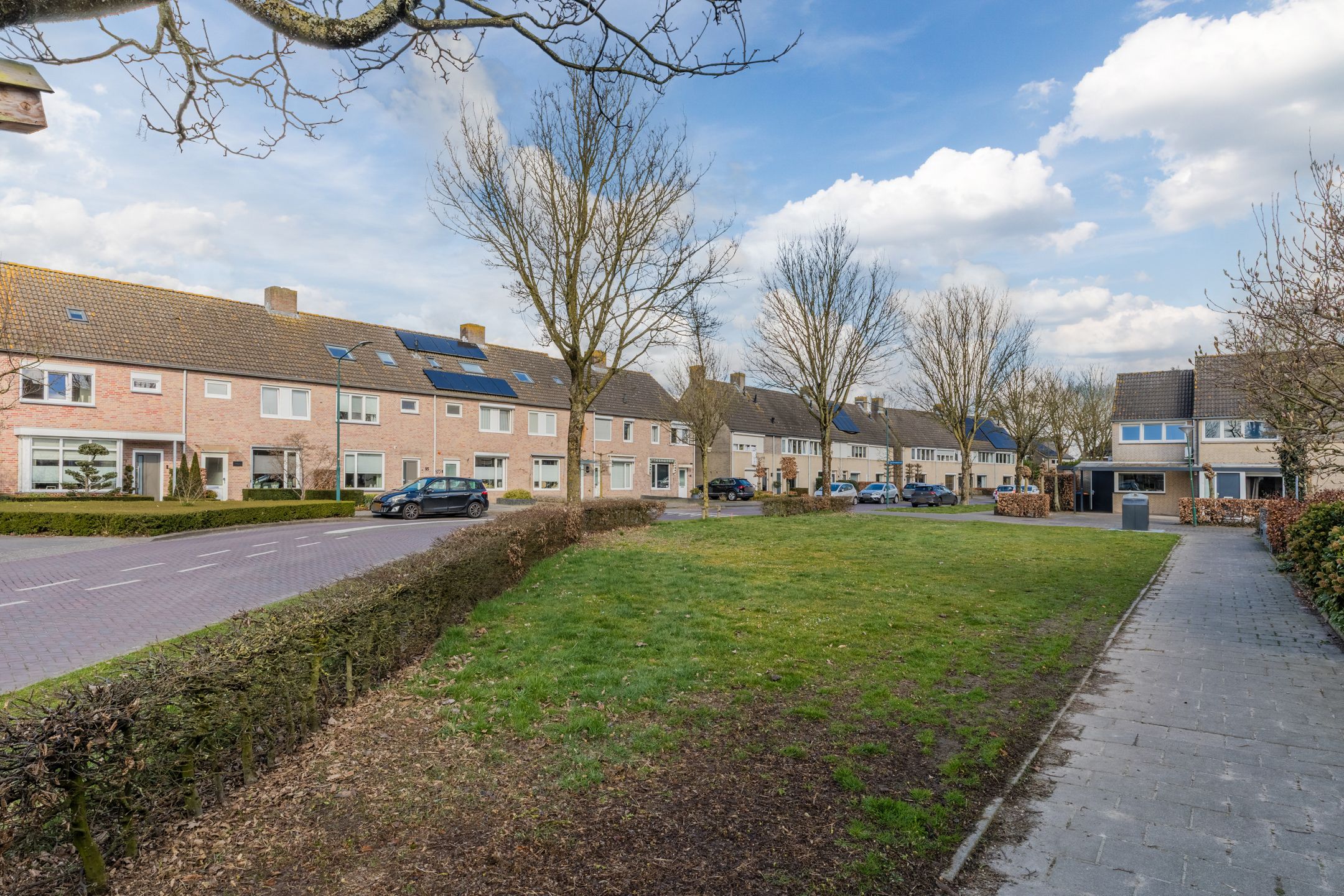 Foto 36 van van Brederodestraat 14