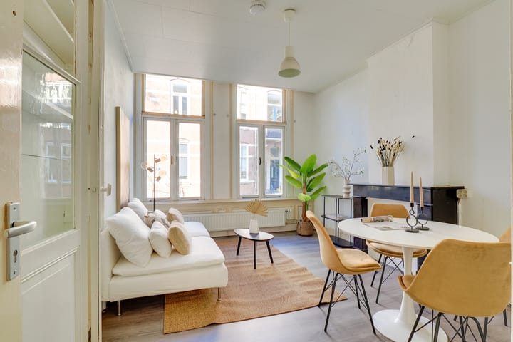 Foto 2 van 2e Spechtstraat 1