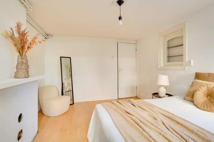 Foto 3 van 2e Spechtstraat 1