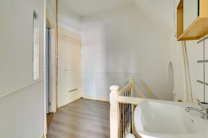 Foto 7 van 2e Spechtstraat 1