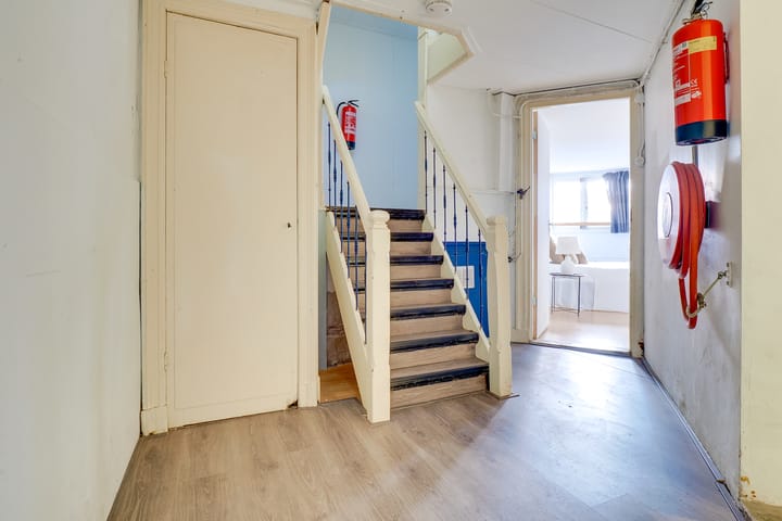 Foto 10 van 2e Spechtstraat 1