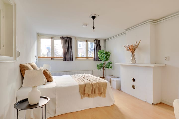 Foto 11 van 2e Spechtstraat 1