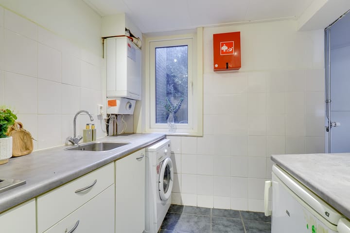 Foto 16 van 2e Spechtstraat 1