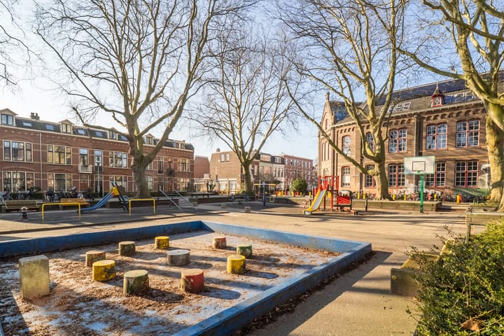 Foto 32 van 2e Spechtstraat 1