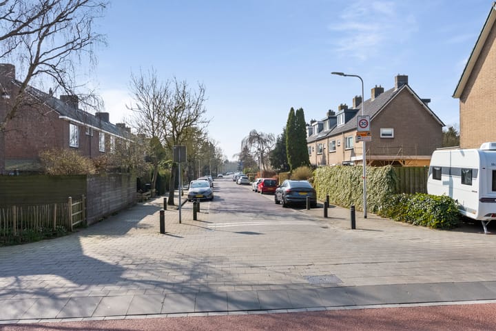 Foto 38 van de Ruyterlaan 5