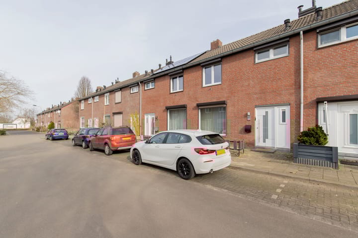 Foto 3 van Leenhofruwe 25