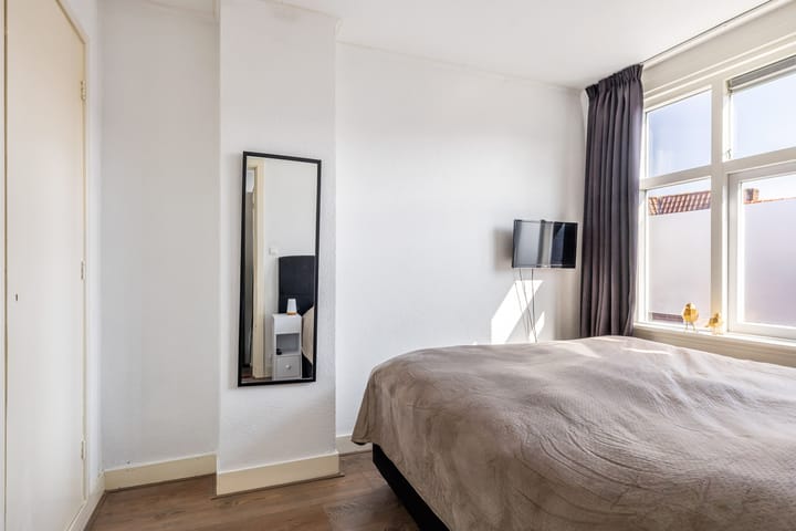 Foto 15 van J A Alberdingk Thijmstraat 40-A