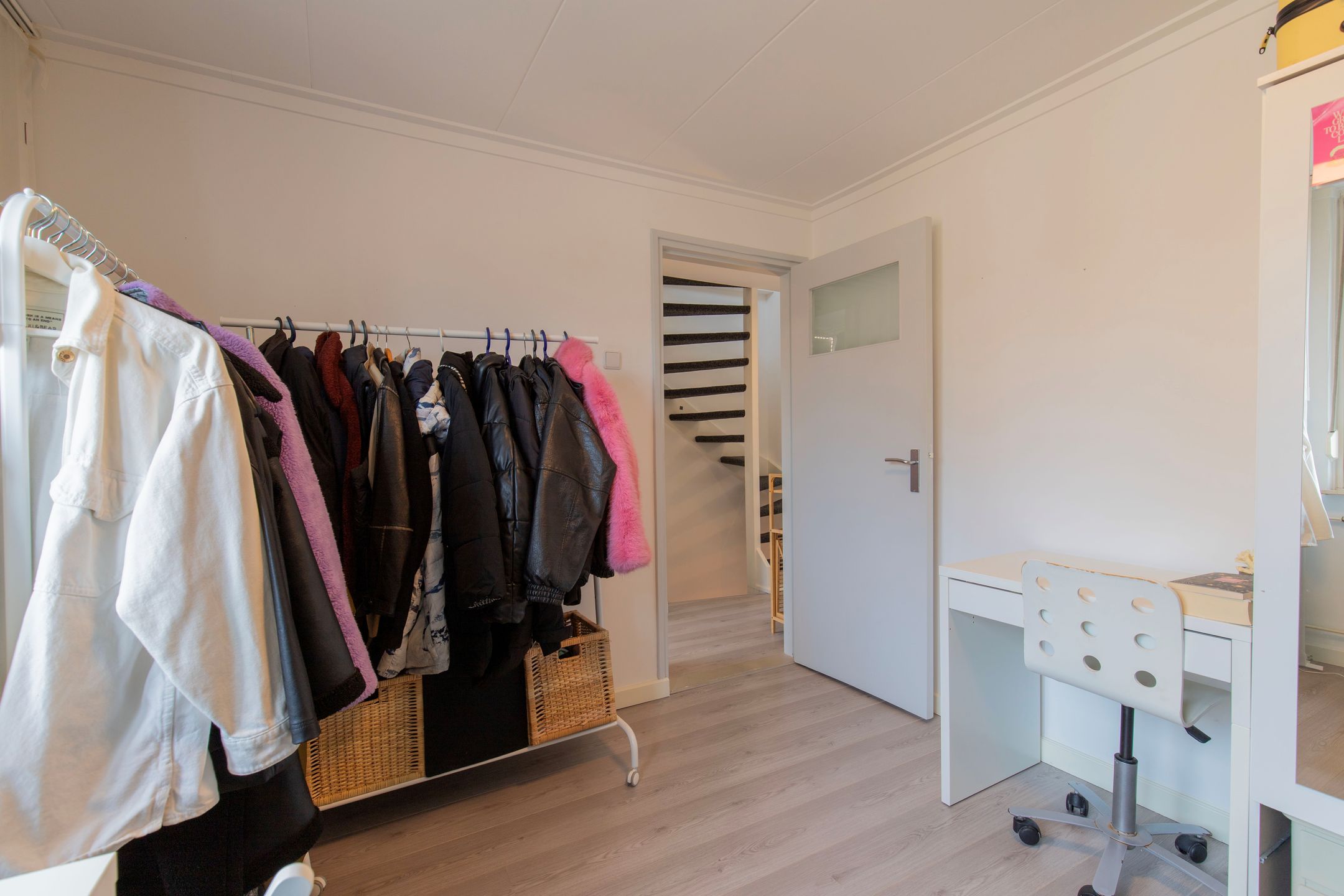 Foto 24 van Leenhofruwe 25